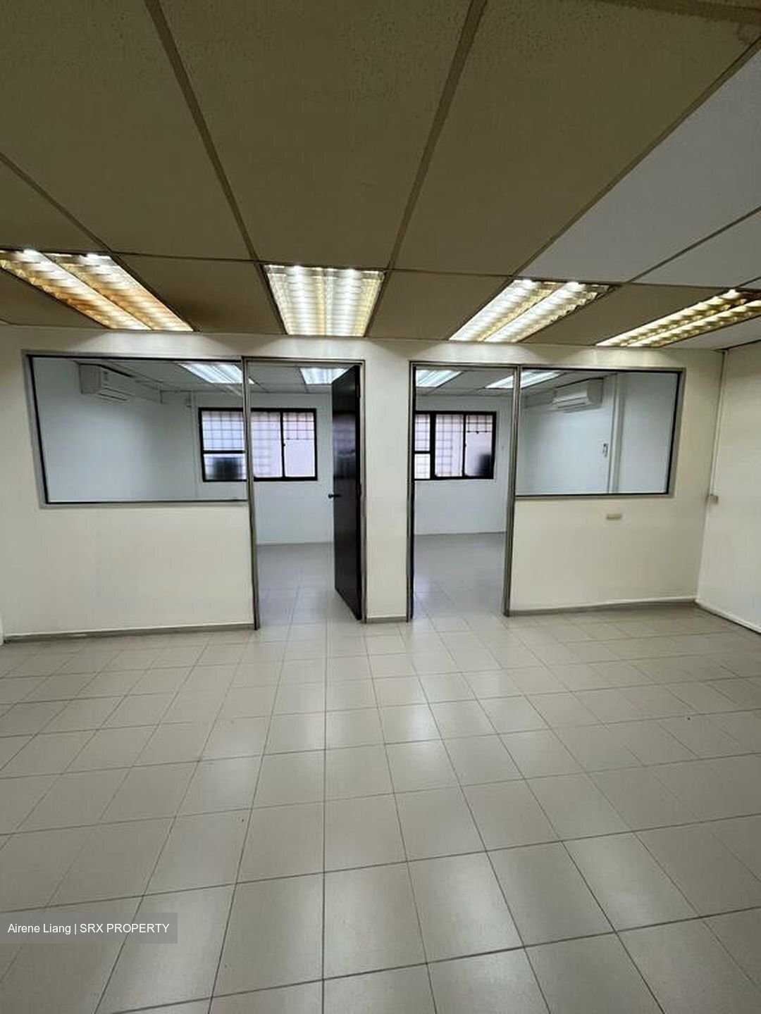 Macpherson Road (D13), Office #452058121